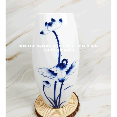 Lọ hoa đẹp Bát Tràng men trắng hoa sen cao 27cm dáng bom