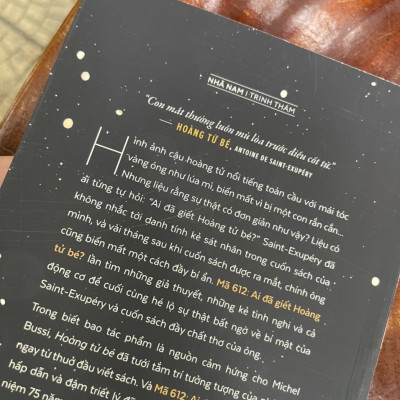 MÃ 612: AI ĐÃ GIẾT HOÀNG TỬ BÉ - Michel Bussi - Nhã Nam (bìa mềm)