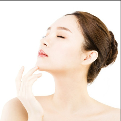 Gel Dưỡng Da 7 Trong 1 Chiết Xuất Hạt Ý Dĩ Deve Cica Conditioning Hatomugi (300 G)