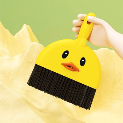 Chổi mini quét bụi bàn thờ đa năng  kèm ky hốt rác , dễ dàng vệ sinh mọi nơi 