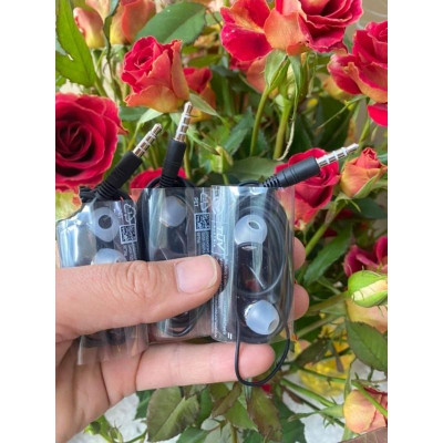 Tai Nghe A70 Zin chính hãng_phù hợp cho dòng máy jack 3.5 âm bao hay có mic thoại cực  trong