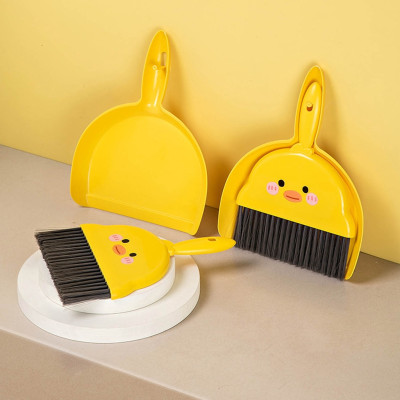 Chổi mini quét bụi bàn thờ đa năng  kèm ky hốt rác , dễ dàng vệ sinh mọi nơi 