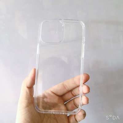 Ốp lưng Likgus trong suốt không ố màu dành cho iPhone 13/ 13 Pro/ 13 Pro Max( hàng chính hãng)