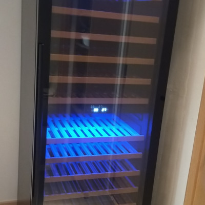 TỦ RƯỢU KAFF KF-WC425L - Hàng Chính Hãng