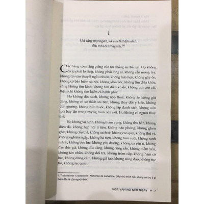 Hoa Vẫn Nở Mỗi Ngày