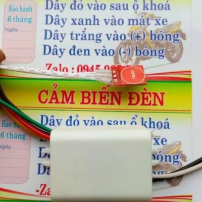 BỘ CẢM BIẾN CHẠM BẬT TẮT ĐÈN XE XUYÊN QUA NHỰA