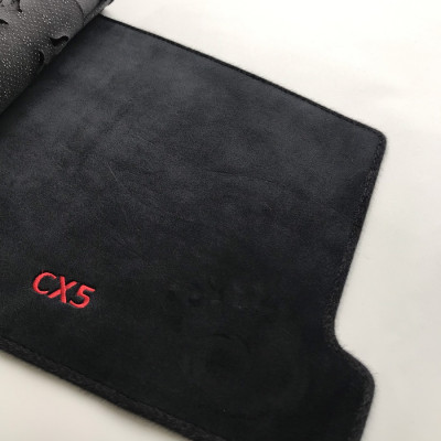 Thảm nhung taplo chống nắng dành cho xe Mazda CX-5 2019