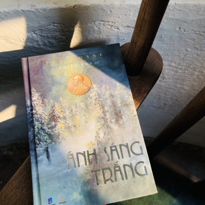 Combo sách Ánh Sáng Trắng và Ba Màn Kịch - Jon Fosse Nobel Văn chương 2023