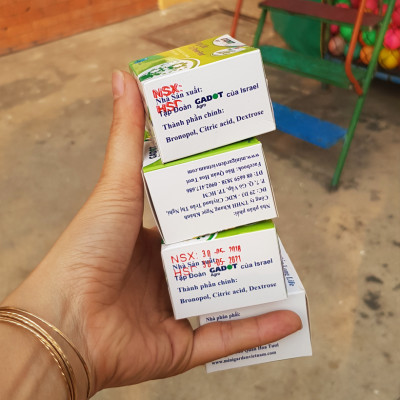 Combo 5 Hộp DINH DƯỠNG HOA CẮT CÀNH (Food for Cut Flowers)(1 hộp 10 gói 5gr). Giúp hoa cắt cành tươi lâu và 14 ngày không thay nước mới. Giải pháp tối ưu theo công nghệ Israel