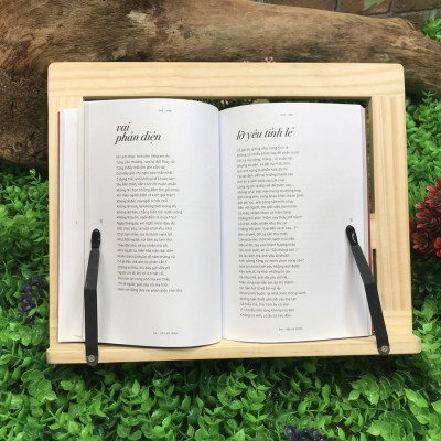 Sách - Em - Liêu Hà Trinh (Kèm Bookmark) 