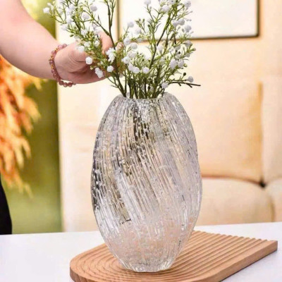 Lọ hoa thủy tinh xoắn phát sáng buổi tối, deco không gian nhà cửa chill đẹp