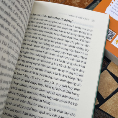 BÁN LẺ HỢP KÊNH - Bí quyết kết hợp thành công giữa kinh doanh truyền thống và trực tuyến - Tim Mason , Miya Knights – Nhã Nam