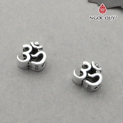 Charm bạc xỏ ngang hình chữ ôm - Ngọc Quý Gemstones