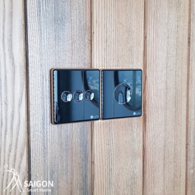 Công Tắc Thông Minh Luto 4 Nút/ Hàng Chính Hãng