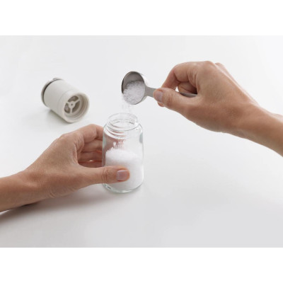 Bộ 2 bình đựng gia vị chống tràn Joseph Joseph (Grey) - 006193