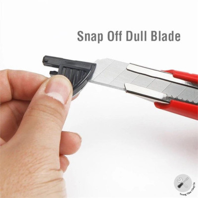 Dao rọc giấy bằng nhựa, chiều rộng lưỡi dao 18mm Workpro WP212013