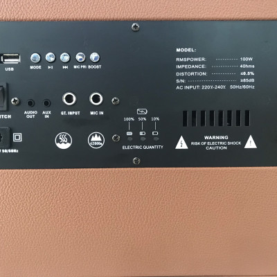 Dàn âm thanh di động KCBox KC-270 - Loa kéo, loa xách tay di động 3 đường tiếng - Hệ thống 2 Loa full 6 inch và 1 treble, 1 mid - Công suất đến 300W - Kết nối bluetooth 5.0, AUX, USB - Kèm 2 micro không dây UHF - Thiết kế cực sang trọng - Hàng nhập khẩu