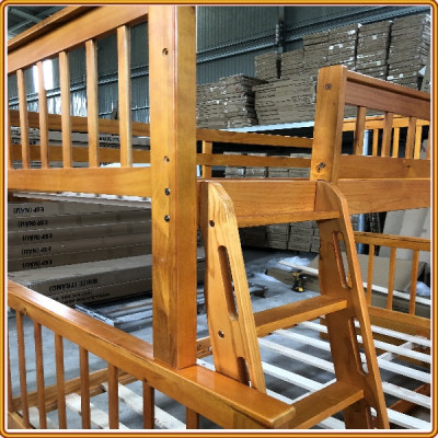 Giường 2 tầng màu vàng Tundo trên 1m dưới 1m2 kèm 2 học tủ