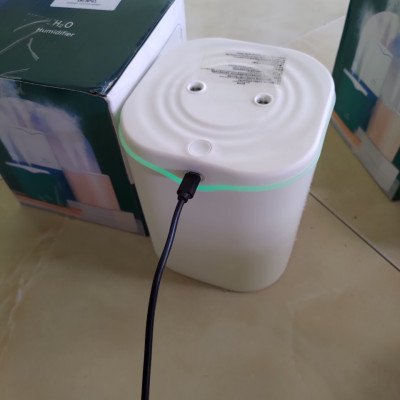 máy tạo ẩm không khí 2000ML Máy khuếch tán hương thơm siêu âm USB Máy tạo sương mù làm mát