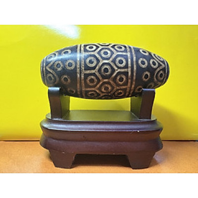 Hạt Dzi cỡ lớn 11x5cm, hình bầu dục, 108 mắt.