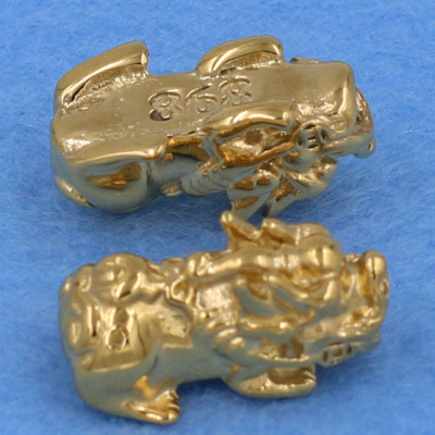 Vòng đeo tay đá Vân Rồng 6 ly cẩn Tỳ Hưu inox vàng VVRTHHBV6