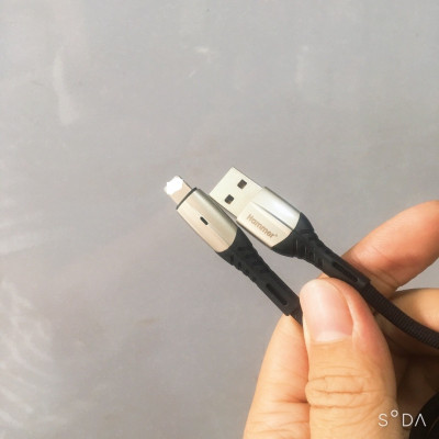 Cáp sạc nhanh ip 3A H-C12 chân ip có đèn báo, bọc dù cao cấp Kai Nguyễn ( hàng chính hãng)