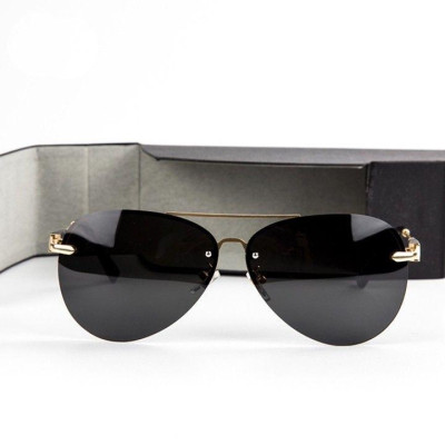 Kính mát nam thời trang sành điệu