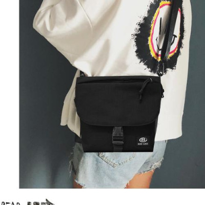Túi đeo chéo nam nữ unisex du lịch thời trang Hàn quốc BEE GEE 061
