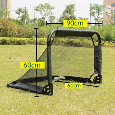 Khung thành bóng đá mini ( tặng kèm bóng) kích thước 90 x 60 x 60cm (dài x rộng x cao), phù hợp chơi trong diện tích nhỏ, có thể gập gọn dễ dàng