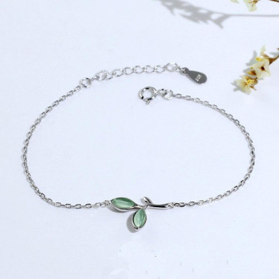 Lắc tay bạc 925 Tiny Clove xinh xắn dễ thương Dế Bạc - LT4455