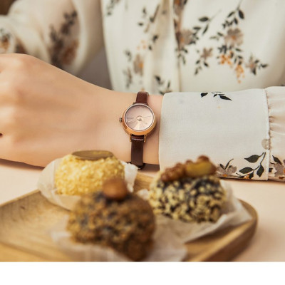 Đồng Hồ Nữ Julius Hàn Quốc JA979 Mặt Tròn Cá TÍnh Dây Da Màu Nâu