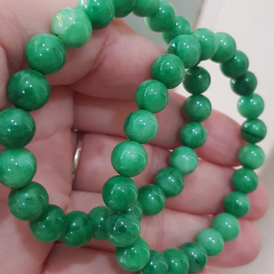 Vòng tay phong thủy Nữ đá cẩm thạch xanh tươi size hạt 8mm vòng màu xanh lá tươi đẹp nữ mệnh mộc hỏa thủy ạ