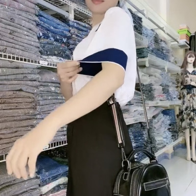 Set áo sơ mi và quần ống đứng chất lượng cao.