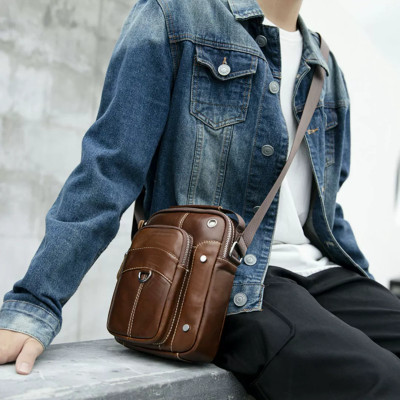 Túi đeo chéo nam phong cách mới - BEE GEE DCN9357