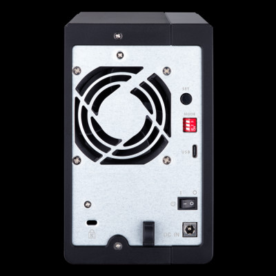 Thiết bị lưu trữ Nas QNAP, Model: TR-002 - Hàng chính hãng