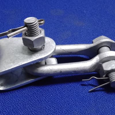 Cùm néo cho cáp quang ADSS KV100. hàng chính hãng