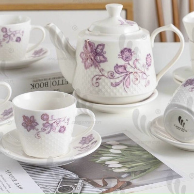 BỘ ẤM CHÉN KÈM 7 ĐĨA SỨ PHA TRÀ ( GIAO NGẪU NHIÊN ) - VD42