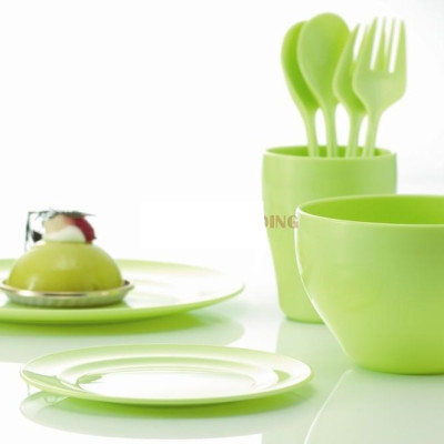 Combo muôi xới cơm chống dính, kháng khuẩn + bộ 2 chiếc dĩa nhựa - nội địa Nhật Bản ( giao màu ngẫu nhiên )