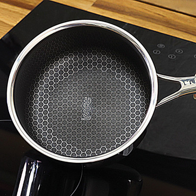 Bộ 3 nồi chảo iMat Hybrid đa năng gồm 1 nồi nhỏ 16cm, 1 nồi nông vừa 22cm và 1 chảo chiên 24cm