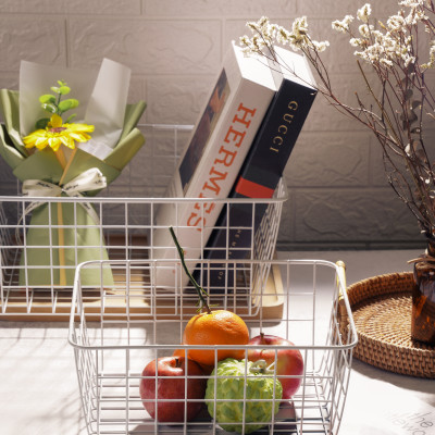 Giỏ kim loại đựng đồ đa năng (M).Hàng nhập khẩu chính hãng.