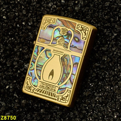 Vỏ Hột Quẹt Bật Lửa Xăng Đá Zorro Z8750 Khảm Trai Khắc Họa Tiết Đèn Bão Cổ Xưa Cực Độc