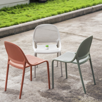 Ghế nhựa đúc liền khối tựa lưng dạng lưới