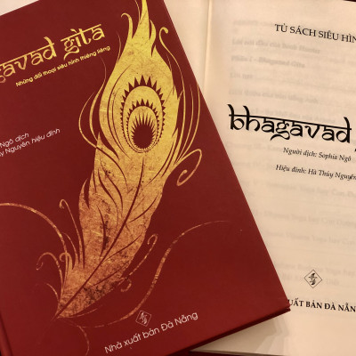 Bhagavad Gita - Những đối thoại siêu hình thiêng liêng