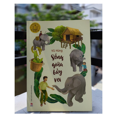 Sống Giữa Bầy Voi - Vũ Hùng