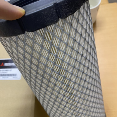 LỌC GIÓ ĐỘNG CƠ MITSUBISHI- 91E6100112