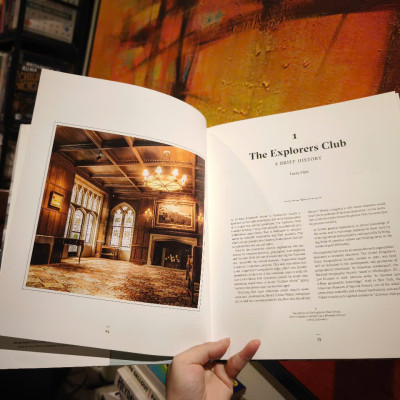 Sách - Expedition: Fashion from the Extreme by Patricia Mears - Fashion / Art