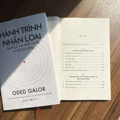 Hành Trình Nhân Loại (Bìa Cứng)