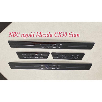 Ốp bậc cửa , nẹp bước chân mazda CX30 2021-2022 cao cấp -mẫu Titan 8 chi tiết