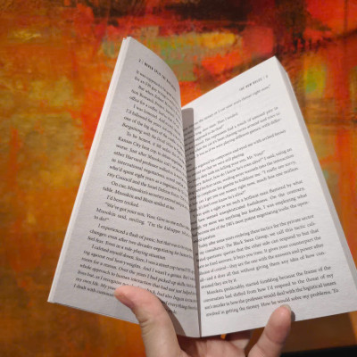 Sách - Never Split the Difference: Negotiating As If Your Life Depended On It by Chris Voss - Mass Market Paperback US - Ngoại văn nhập khẩu