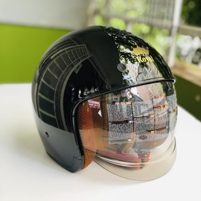 Mũ bảo hiểm xe máy 3/4 Royal M139 kính âm màu ĐEN BÓNG